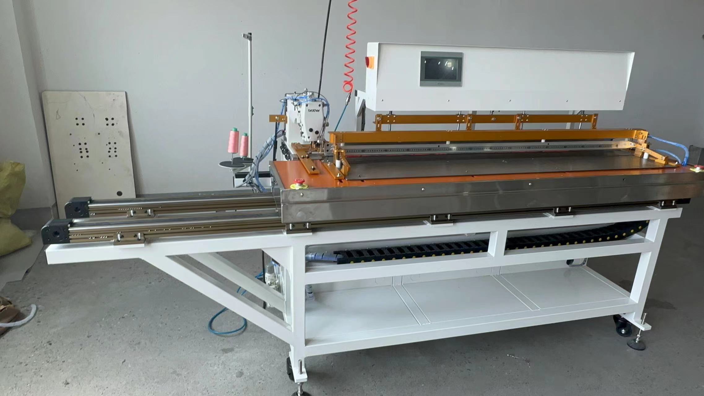 ماكينة خياطة صناعية ST 3000-14 - مراجعة Sewing Industry وسعره