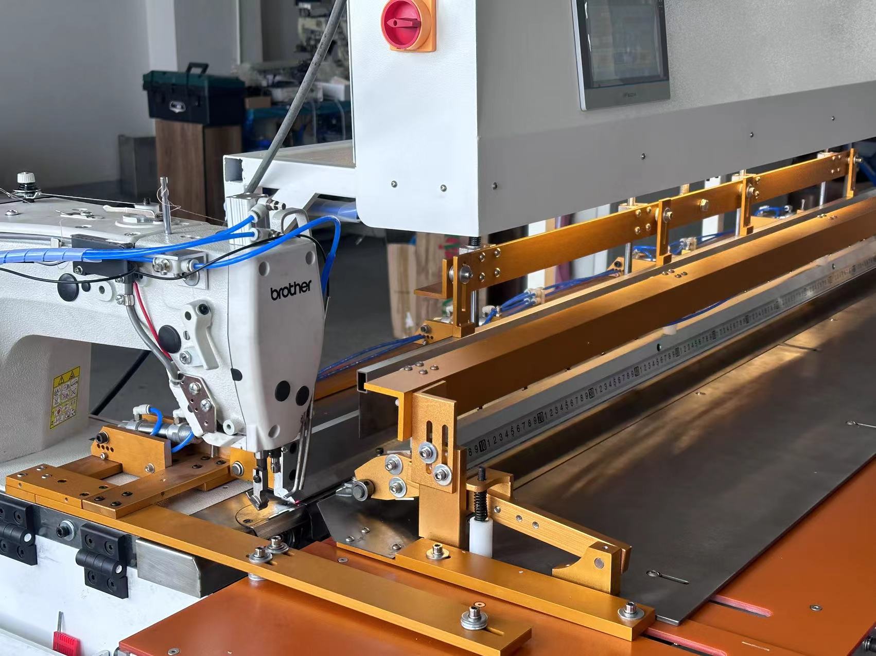 ماكينة خياطة صناعية ST 3000-14 - مراجعة Sewing Industry وسعره
